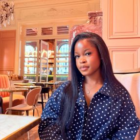 Awilna, Babysitter à Tourcoing