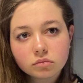 Mathilde, Babysitter in Bordeaux
