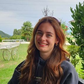 Emma, Babysitter à Lyon