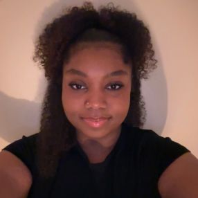 Leyna, Babysitter à Drancy