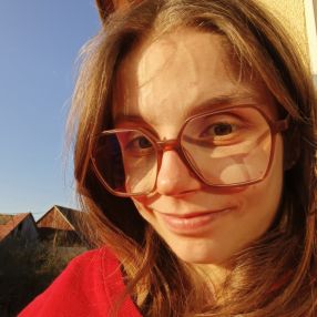 Li, Babysitter in Strasbourg