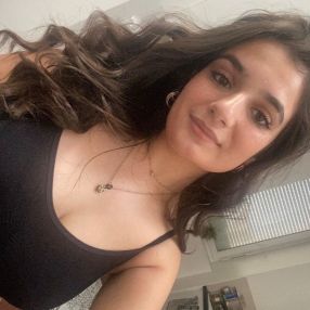 Louna, Babysitter à Tarbes