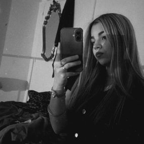 Noémia, Babysitter à Pau