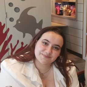 Marion, Babysitter in Angers