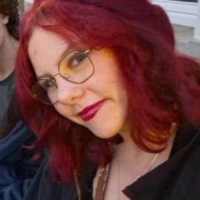 Lian, Babysitter à Rennes