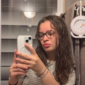 Aubanne, Babysitter à Rennes