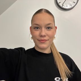 Eden, Babysitter à Rennes