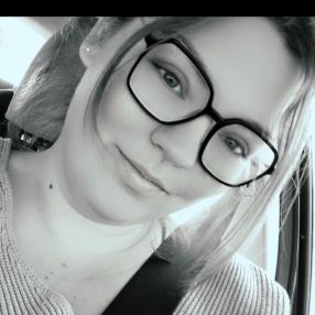 Melina, Babysitter à Paris