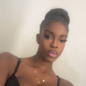 Aïcha, Babysitter à Villejuif