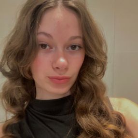 Cassandre, Babysitter à Saint-Étienne