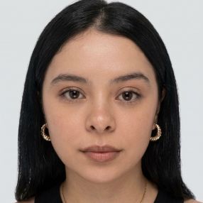 Dalia, Babysitter in Angers