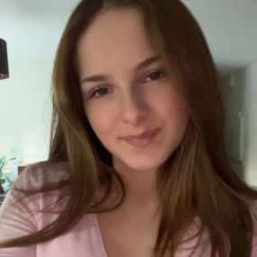 Céleste, Babysitter à Villeurbanne