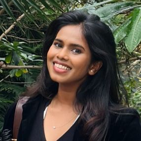 Padmini, Babysitter in Nice