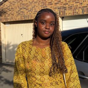 Kewe, Babysitter à Aubervilliers