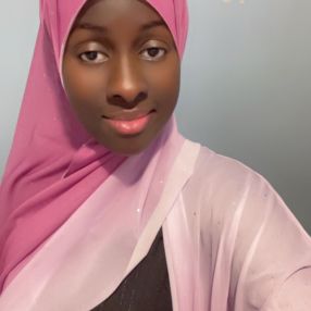 Souare, Babysitter à Courbevoie