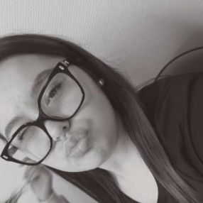 Leyanna, Babysitter à Hénin-Beaumont