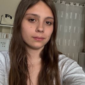 Lizea, Babysitter in Fontenay-sous-Bois