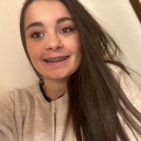 Louna, Babysitter à Savigny-sur-Orge