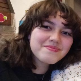 Asma-Saphia, Babysitter à Conflans-Sainte-Honorine