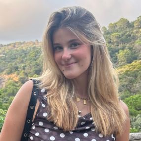Mathilde, Babysitter in Saint-Cyprien