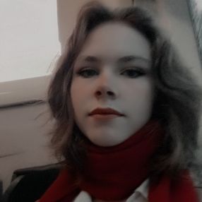 Elise, Babysitter à Rezé
