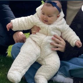 Lu, Famille à Vincennes