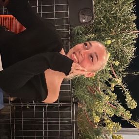 Magda, Babysitter à Toulon