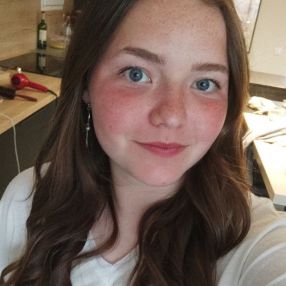 Léonie, Babysitter à Poitiers