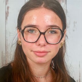 Mathilde, Babysitter in Angers