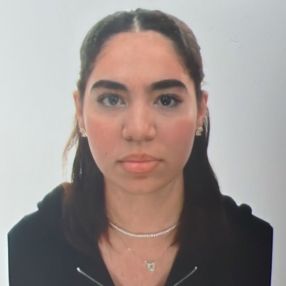 Inasss, Babysitter à Avignon