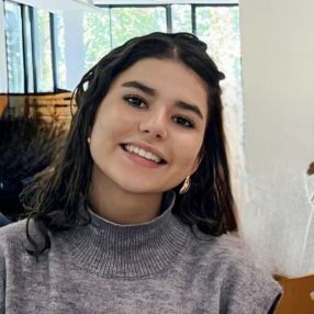 Manon, Babysitter in Toulouse