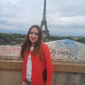 Marie, Babysitter à Issy-les-Moulineaux