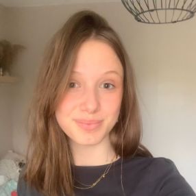 Nina, Babysitter à Aix-en-Provence
