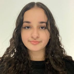 Nabila, Babysitter à Aubervilliers