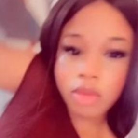 Njamila, Babysitter à Rhône