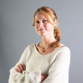Apolline, Babysitter in Lille