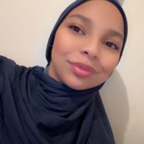Soukayna, Babysitter à Poitiers