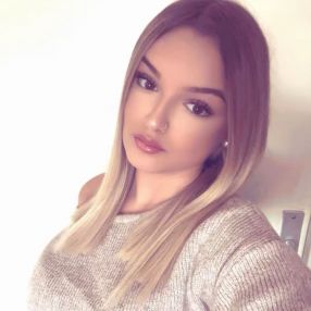 Lisa, Babysitter à Tourcoing