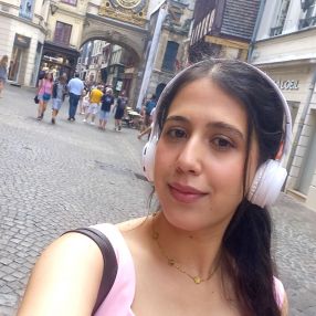 Hayet, Babysitter in Rouen
