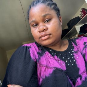 Foudhoyla, Babysitter à Lyon