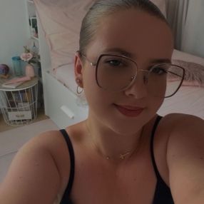 Léa, Babysitter à Saint-Brieuc