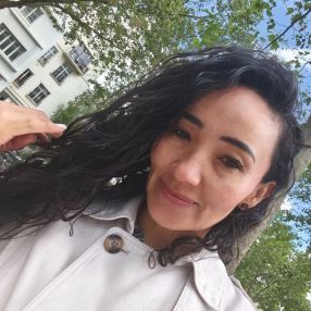 ERENDIRA, Babysitter à Paris