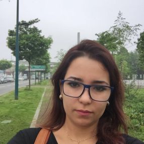 Fatima zahra, Babysitter à Épinay-sur-Seine