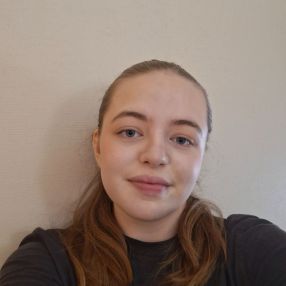 Perrine, Babysitter à Châlons-en-Champagne