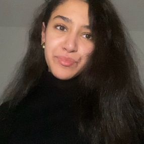 Fatima, Babysitter à Trappes
