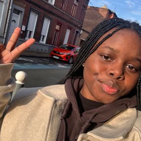 Merveille, Babysitter in Lille