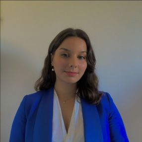 Leyna, Babysitter in Montpellier