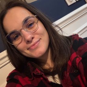 Anca Miruna, Babysitter à Melun