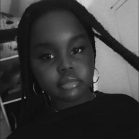 Khadija, Babysitter à Saint-Denis
