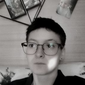 Anais, Babysitter in Évreux